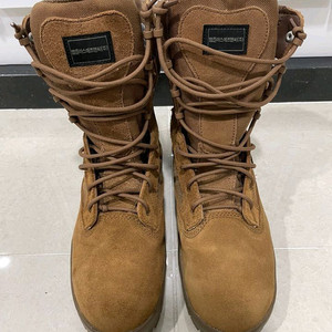 육면전투화 구해요