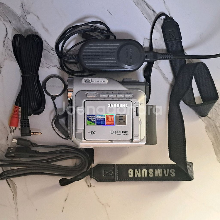 삼성 미니DV 6mm 디지털 캠코더 VM-D730--5