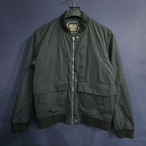 살레와 차콜컬러 남성 105 자켓