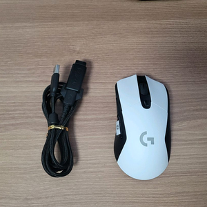 로지텍 G703 화이트 무선 마우스 (저소음 무소음)