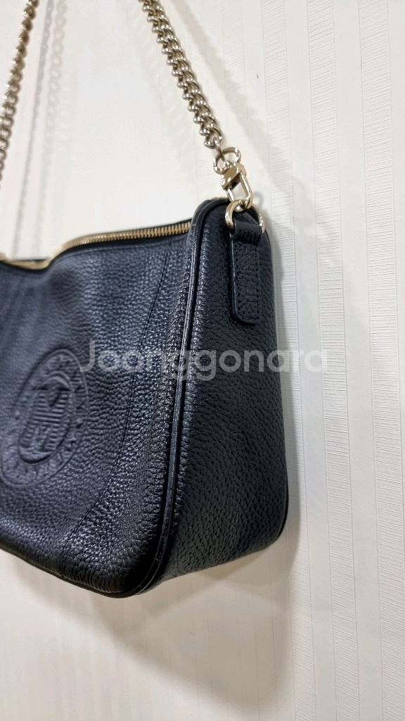 메트로시티 체인 숄더백 팝니다.--2