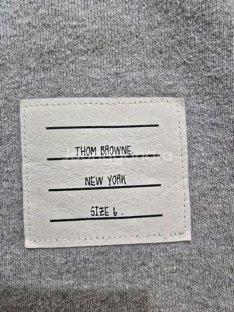 24년식 정품 톰브라운 사선완장 그레이 맨투맨 6사이--0