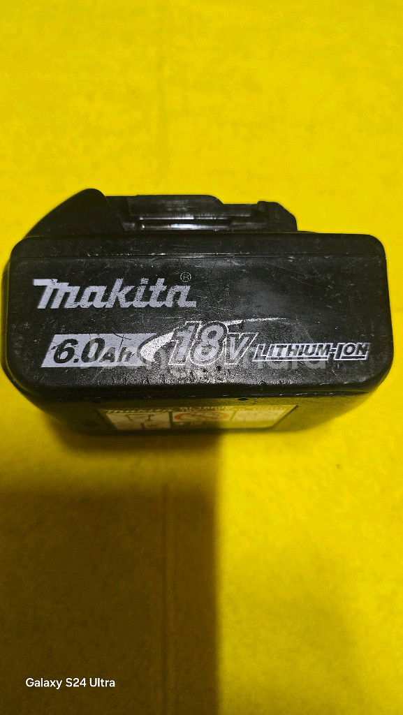 마끼다 18V 리튬이온 배터리 6.0Ah--1