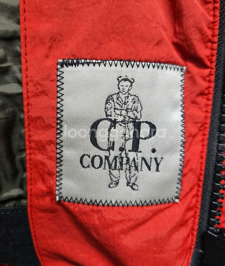 C.P.컴퍼니 후드 패딩 베스트--5