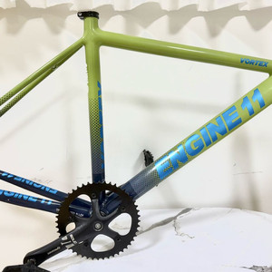 엔진11 볼텍스 2022탄블루 프레임셋