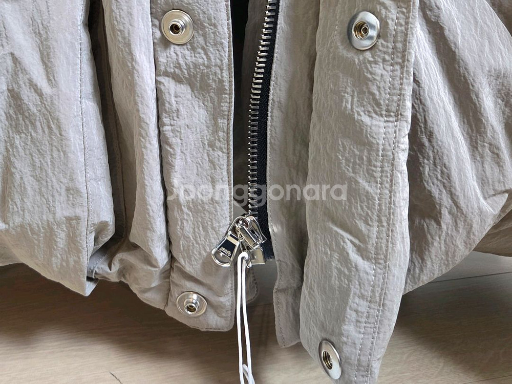 [정품] 타임옴므 24ss 남성 크링클 헝가리구스 패딩 105 size--2