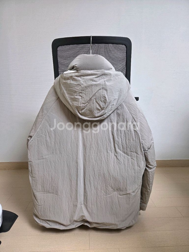 [정품] 타임옴므 24ss 남성 크링클 헝가리구스 패딩 105 size--13