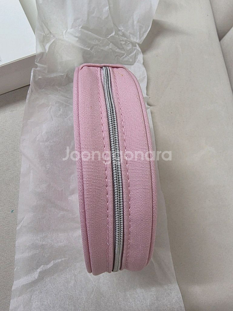 샤넬 메이크업 파우치 핑크색(미사용)--2