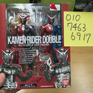 반다이 SHF 가면라이더 더블 히트조커 히트트리거 팝니