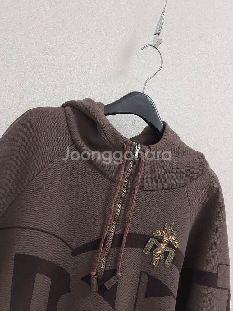 타임 브라운 레터링 후드--1