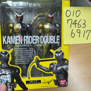 반다이 가면라이더 더블 루나조커 루나메탈 팝니다