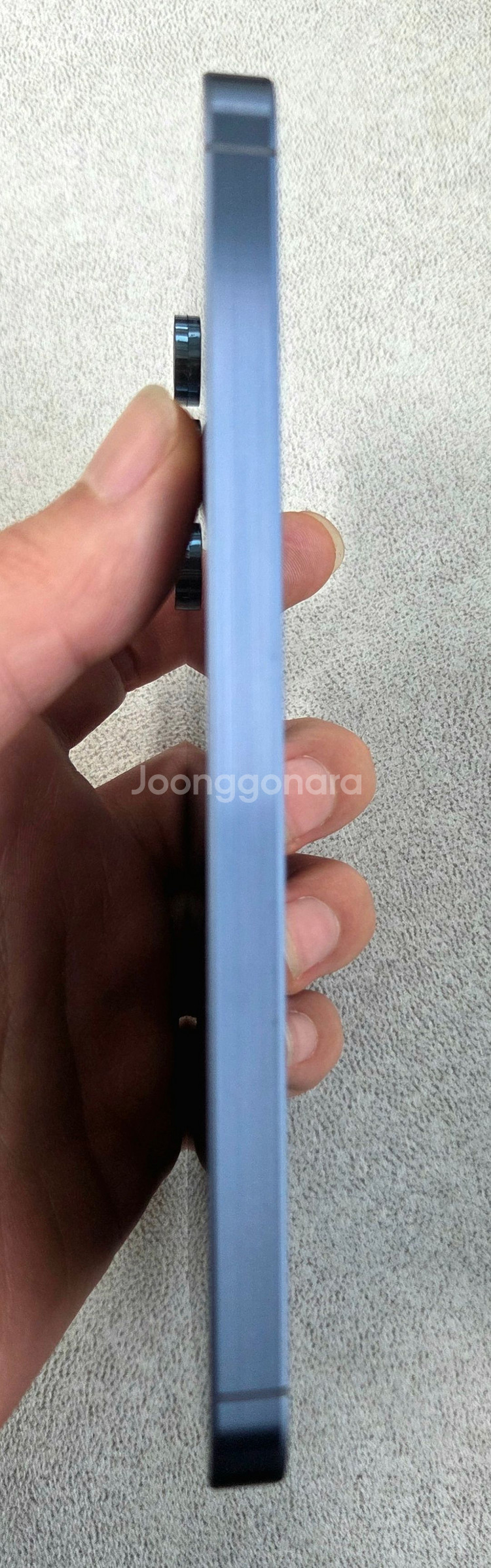 갤럭시 퀀텀5 네이비 판매 합니다.[24만]--4