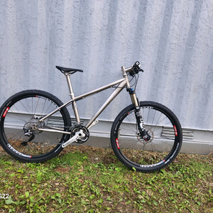 엘파마 티타늄 XT XTR 폭스샥 디티스위스휠셋MTB