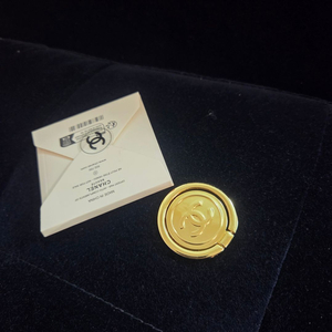 샤넬 뷰티 그립톡 폰링