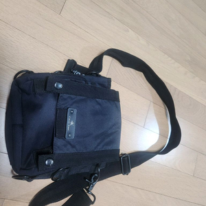 캘빈클라인 크로스백