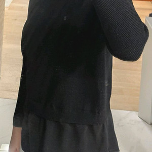 할란앤홀든(harlan + holden) 블랙 니트