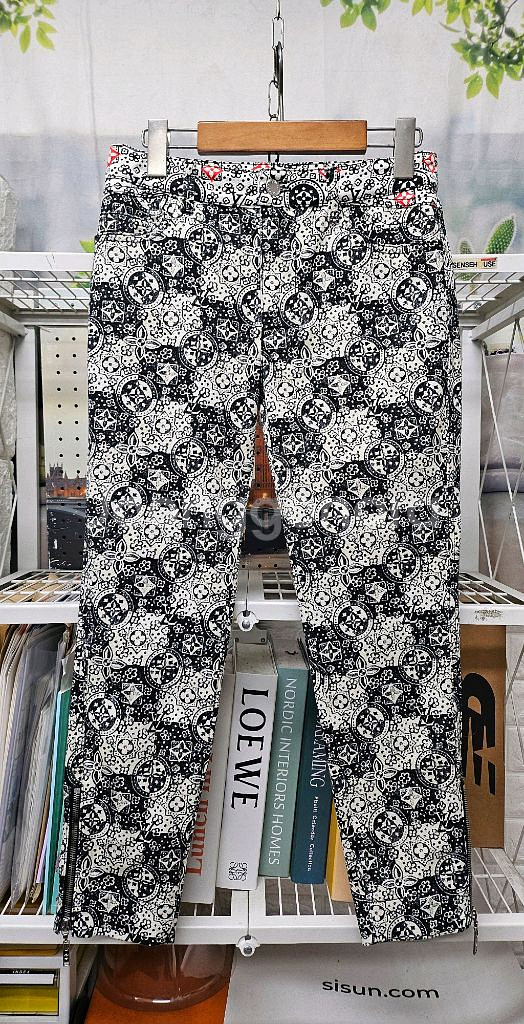 루이비통 여성팬츠 26 모노그램 슬림팬츠 명품바지 WL85--0