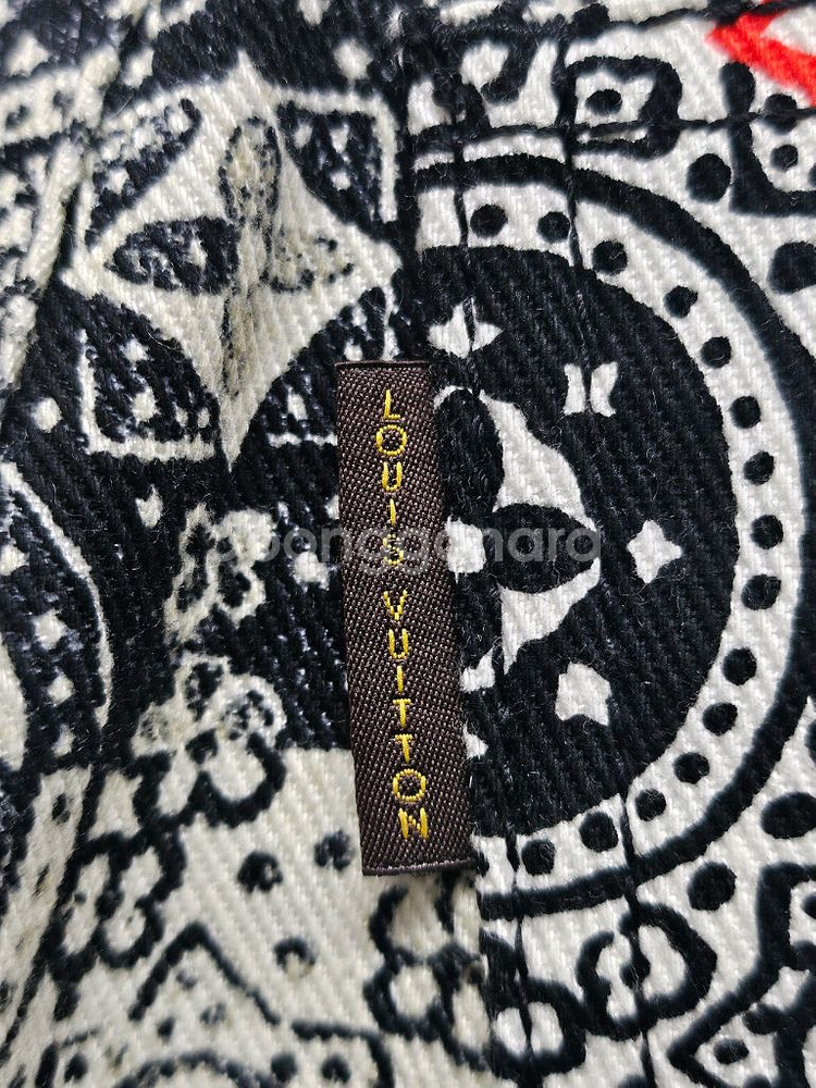 루이비통 여성팬츠 26 모노그램 슬림팬츠 명품바지 WL85--4