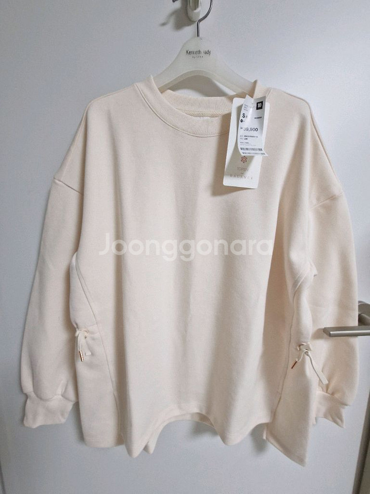 (새상품S26~27) 오버핏 더블니트 허리스트링맨투맨+조거팬츠 세트--1