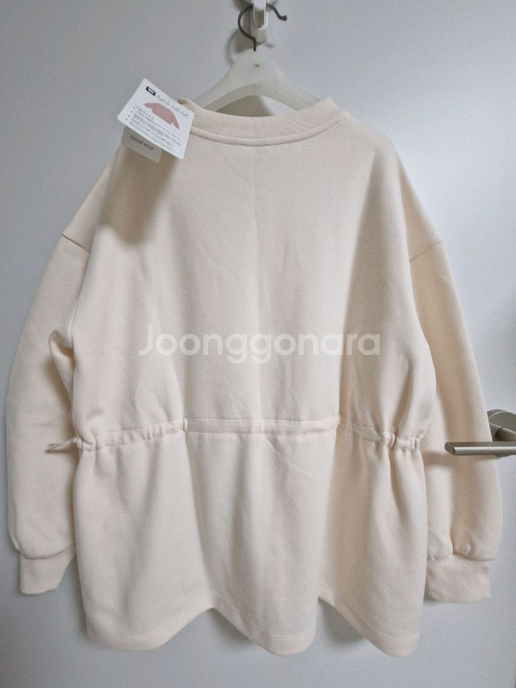 (새상품S26~27) 오버핏 더블니트 허리스트링맨투맨+조거팬츠 세트--4