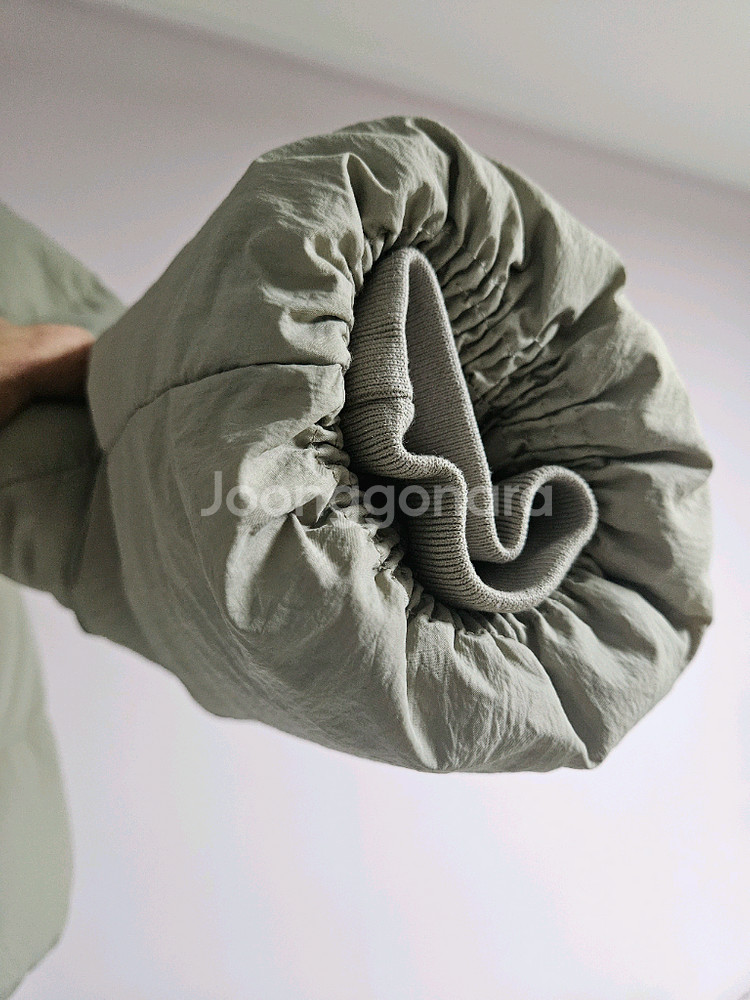 무신사 스탠다드 시티레져 다운 숏패딩 XL 그레이쉬 베--2