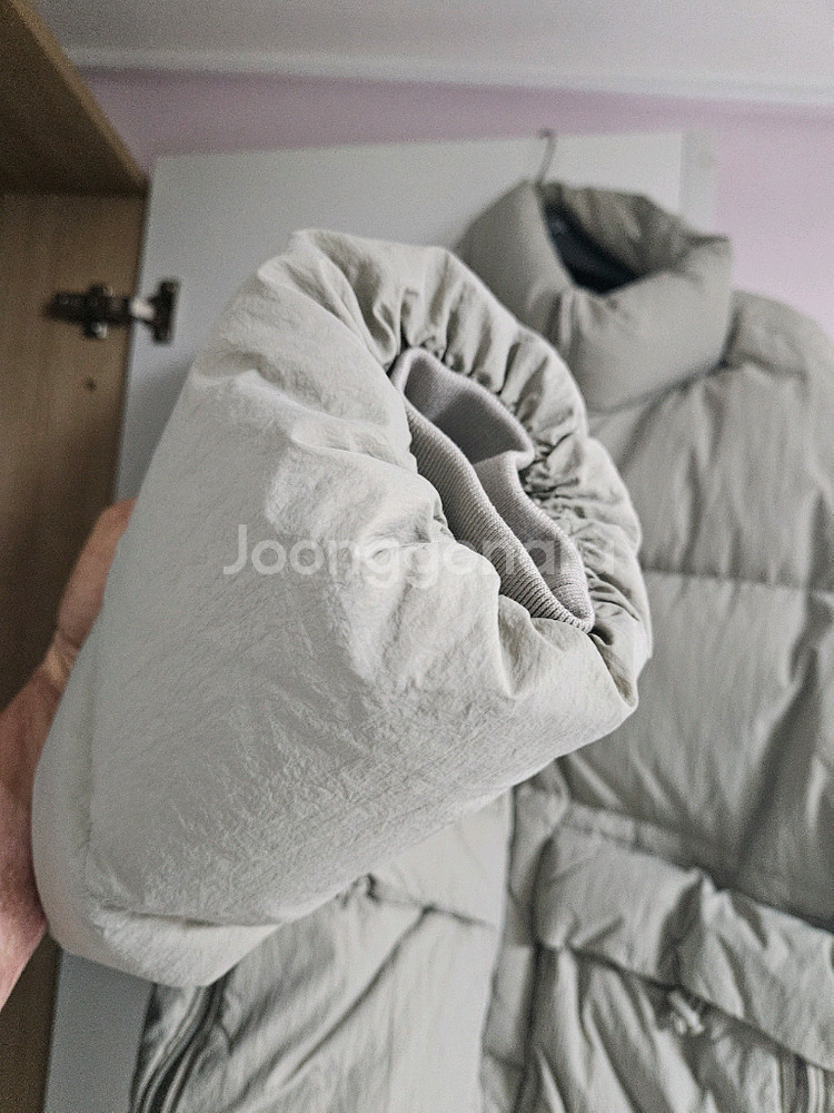 무신사 스탠다드 시티레져 다운 숏패딩 XL 그레이쉬 베--3