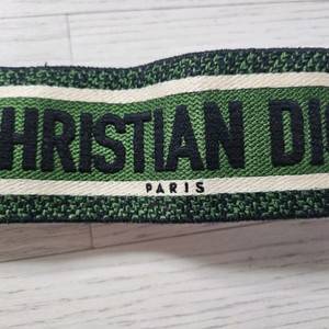 디올 로고 스트랩