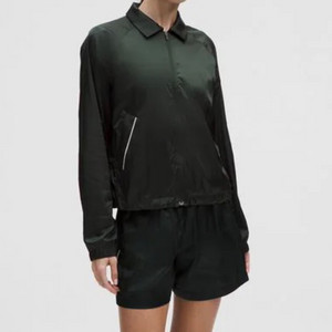 룰루레몬 스트래치 사틴 나일론 재킷