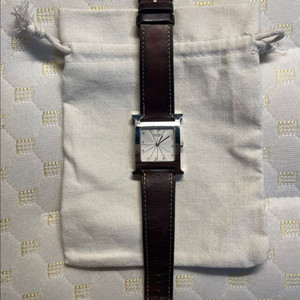 에르메스H아워 실버 판매합니다