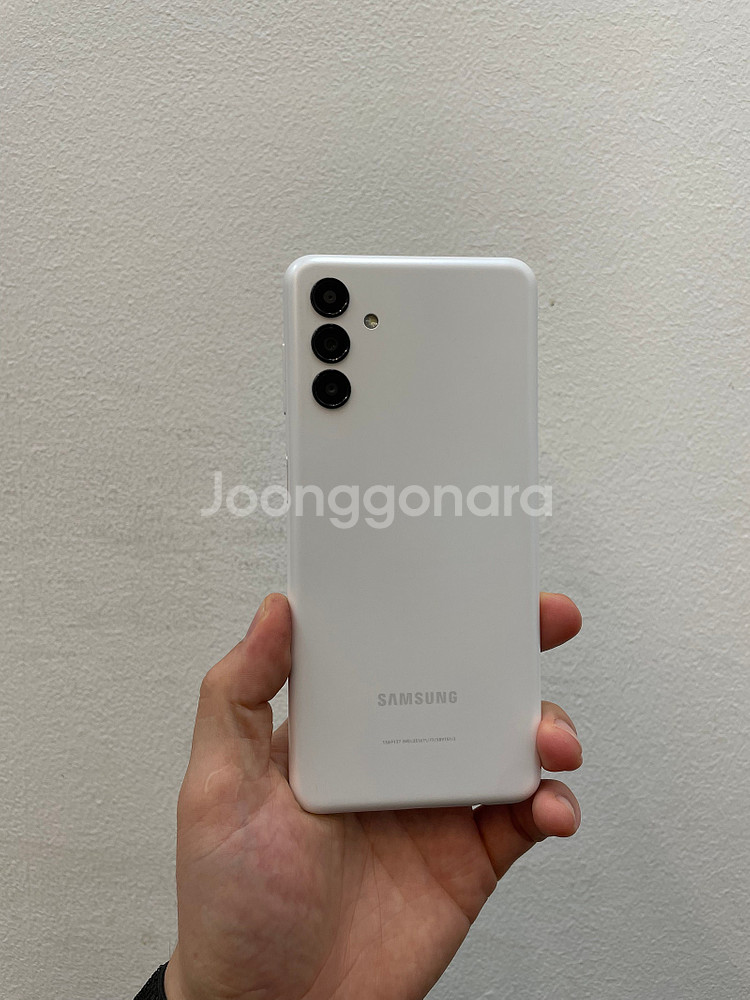 갤럭시A13 와이드6 화이트 128GB 무잔상 상태좋은 중고10만5천팜--0