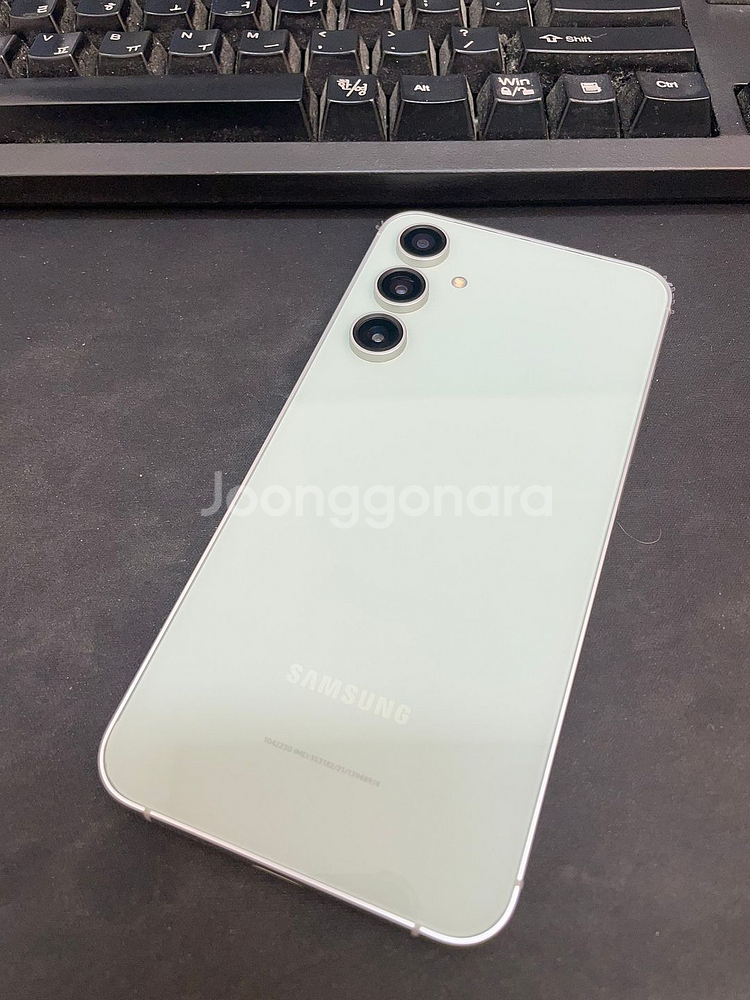 갤럭시S23FE 민트 256GB 무잔상 상태좋은 중고38만3천팝니다--0