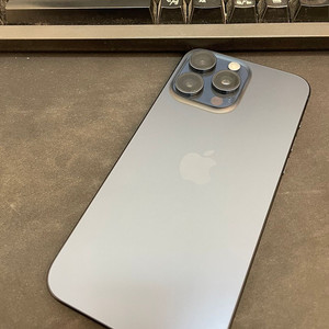 아이폰15프로맥스 블루 256GB 상태좋은 중고109만1000원팝니다.