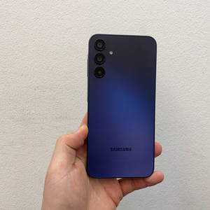갤럭시A15 블랙 128GB 무잔상 상태좋은 중고16만3천팝니다.