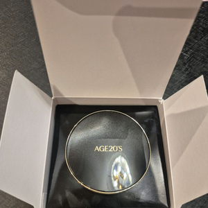 에이지투웨니스 시그니처에센스 인텐스커버팩드