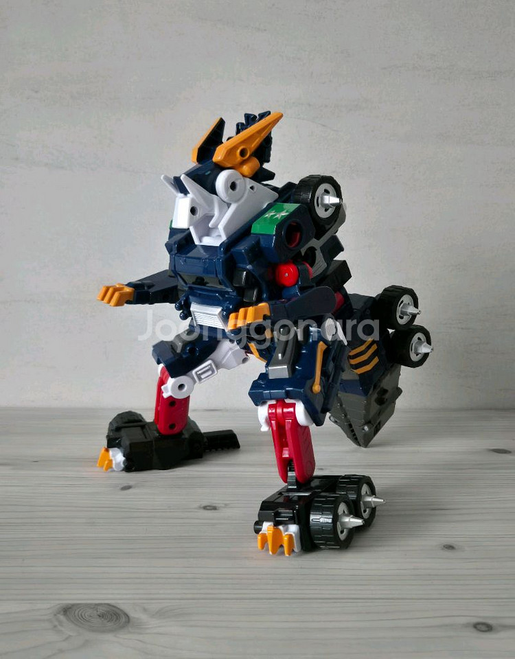 또봇V 울트라커맨더 (또키o)--1