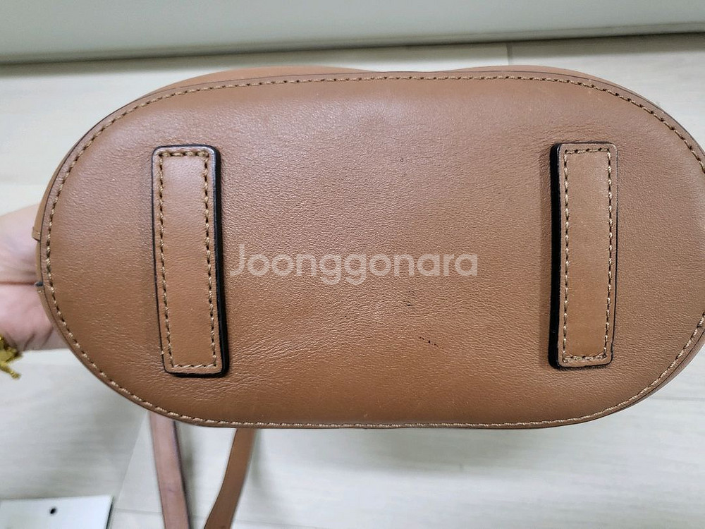 빈폴 가죽 버킷백--5