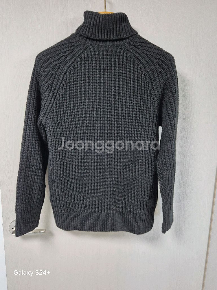 지오다노 꽈배기 터틀넥 니트 105 (완전따뜻)--1