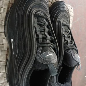 나이키에어맥스 운동화 4y 220~225