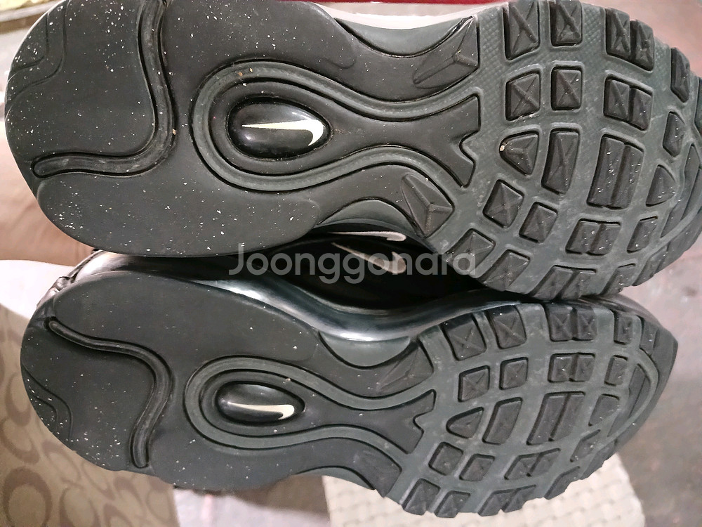 나이키에어맥스 운동화 4y 220~225--4