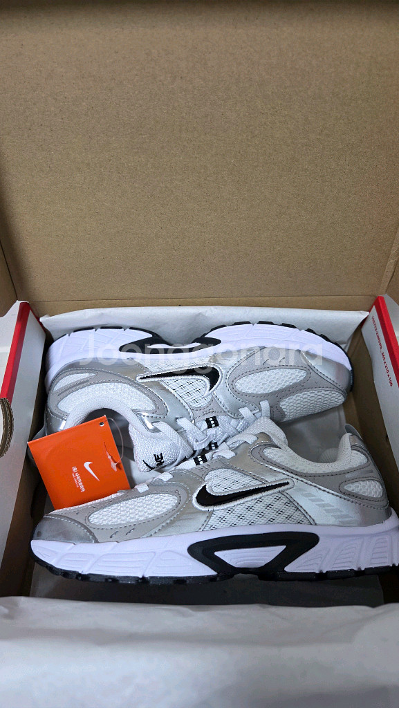 나이키 V5 RNR 키즈 운동화 새제품 220--3