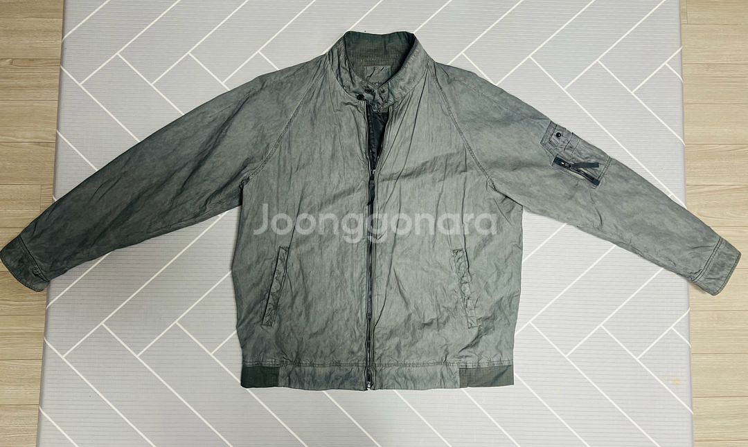 시리즈 메탈사 키루나 점퍼--1