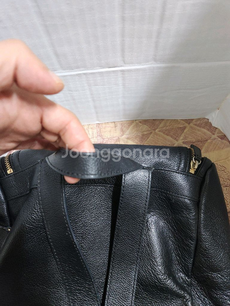 가죽 백팩 엔크라인--2