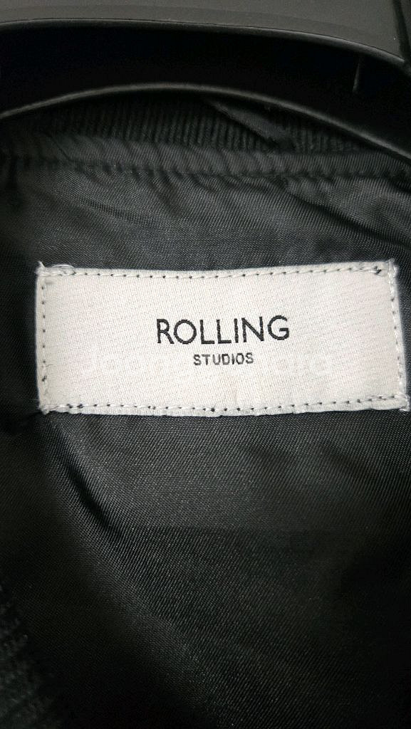 롤링 스튜디오의 블랙 바시티 자켓--10