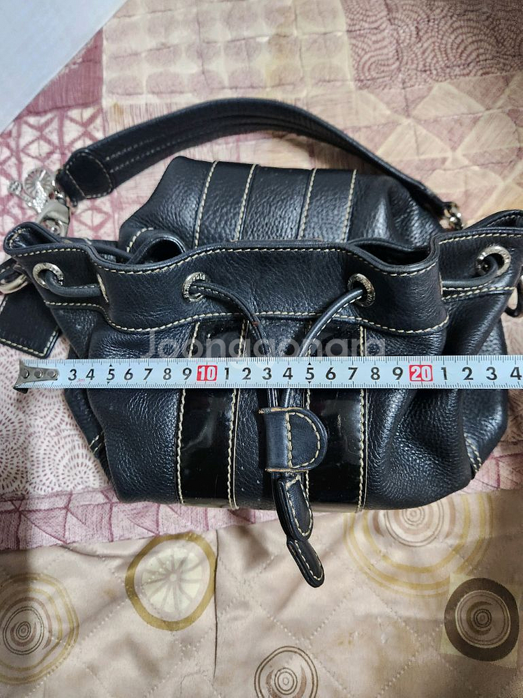 여성용 가죽 숄더백 빈폴--4