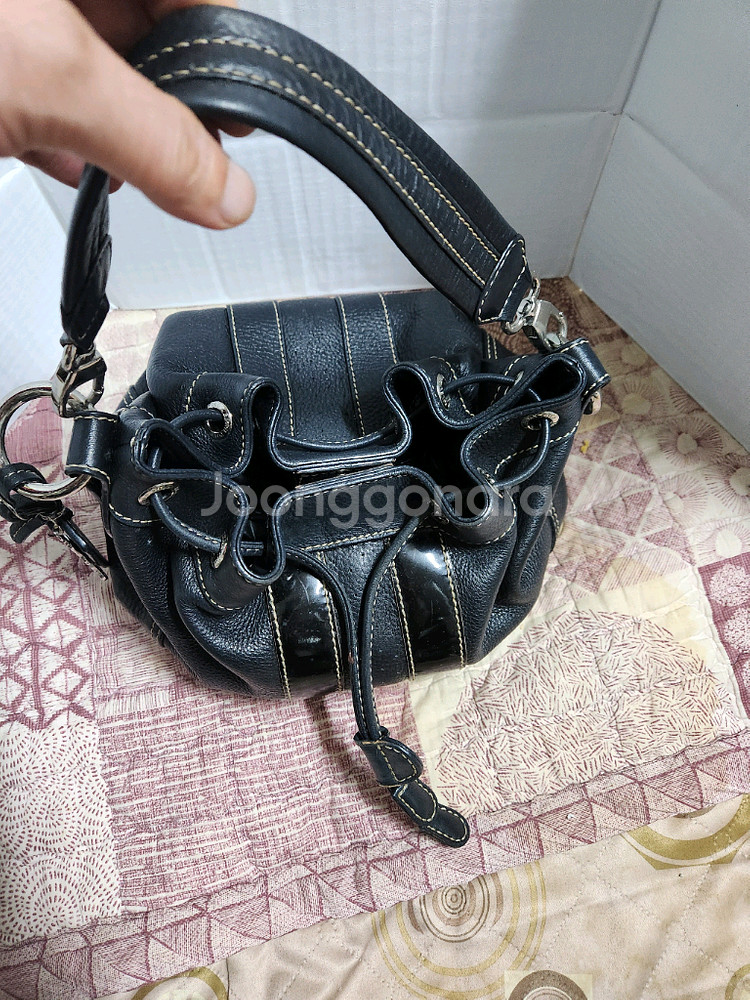 여성용 가죽 숄더백 빈폴--0