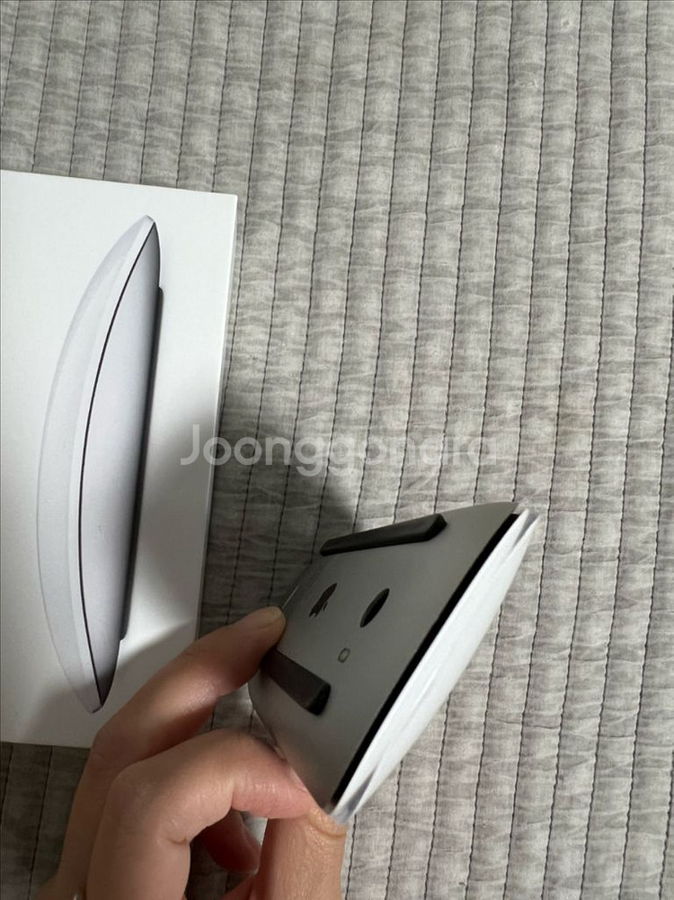 애플 매직마우스 2세대 박스있음--2