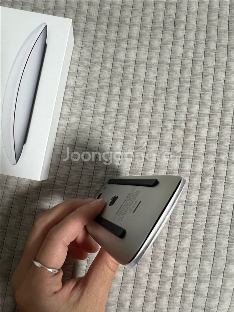 애플 매직마우스 2세대 박스있음--4