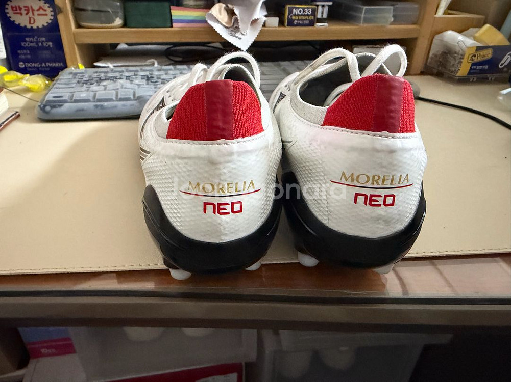 미즈노 모렐리아 네오 4 베타 엘리트 AG 사이즈260 싸게팝니다--3