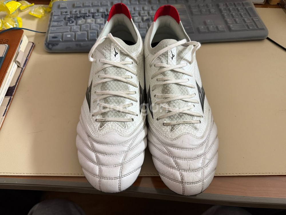 미즈노 모렐리아 네오 4 베타 엘리트 AG 사이즈260 싸게팝니다--0