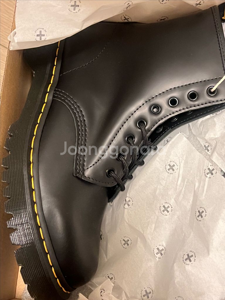새상품,택포)닥터마틴 8홀 1460 BEX 부츠 290--0